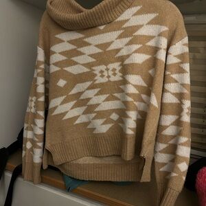 Adrienne Vittadini Tan and White Geometric Sweater